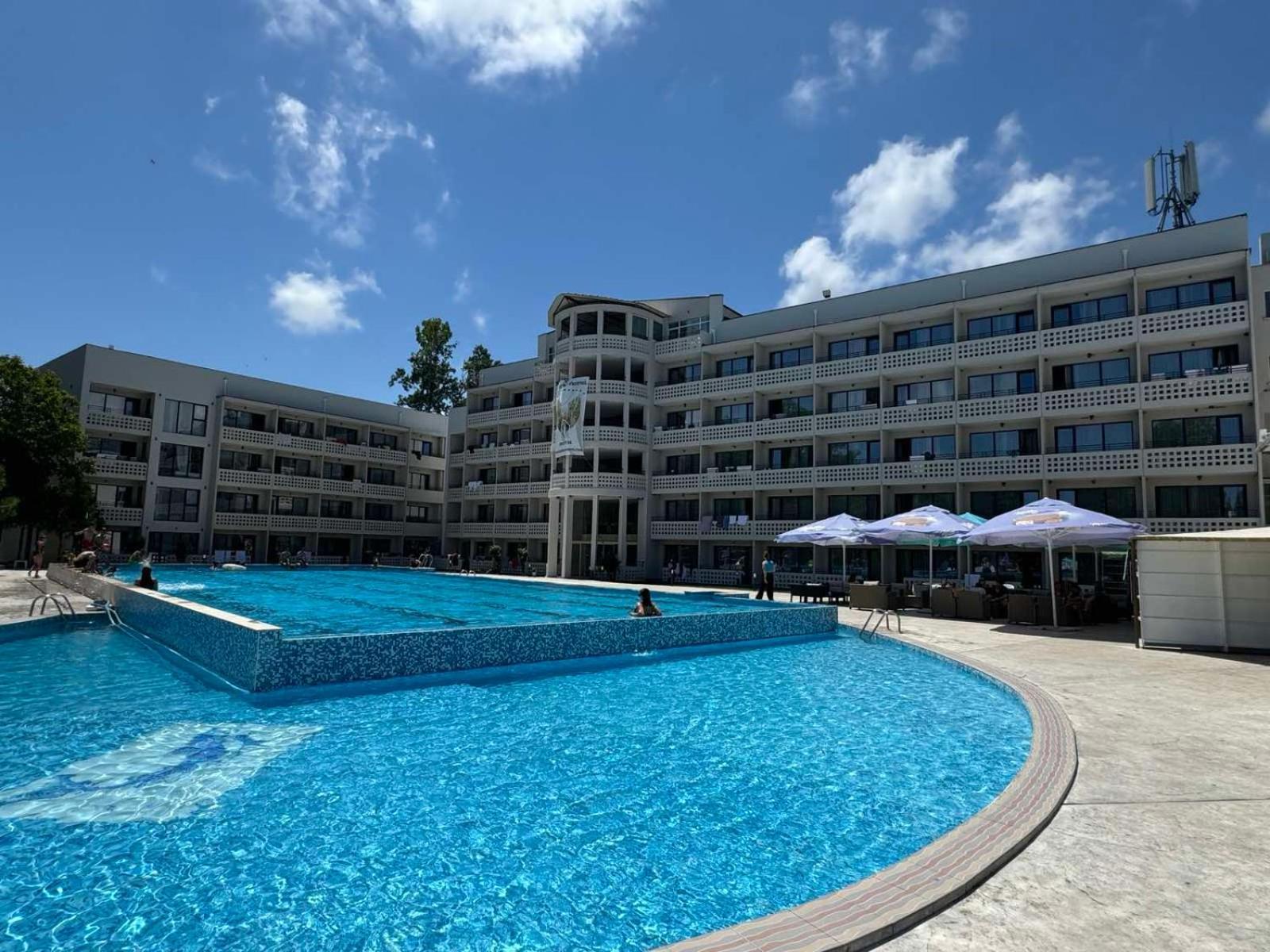 Hotel Green Park Kiten  Exterior photo