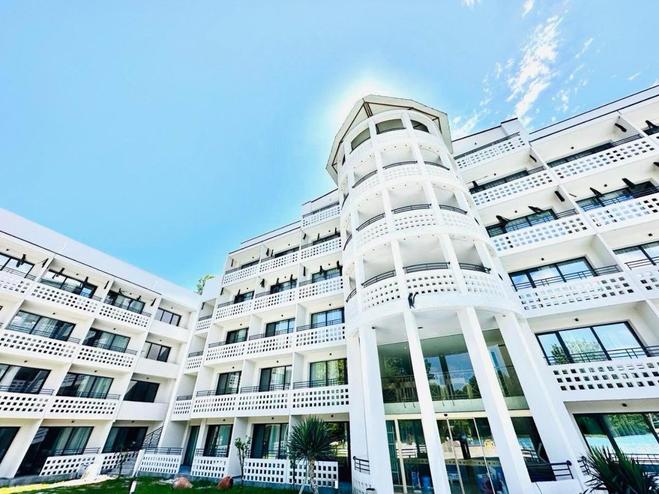 Hotel Green Park Kiten  Exterior photo